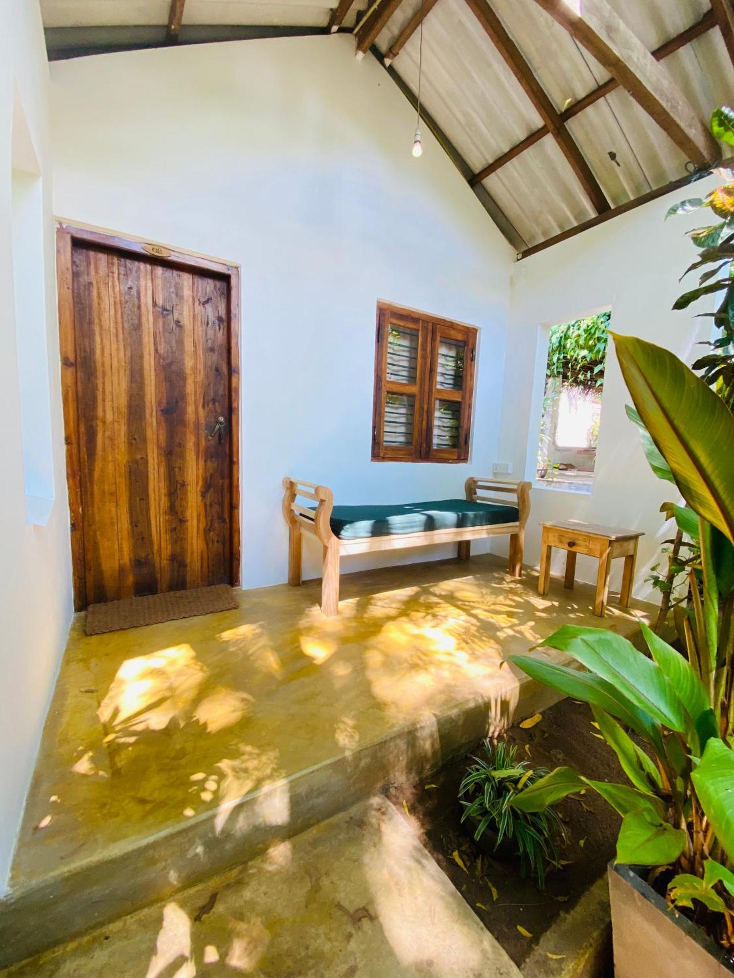 Starfish Cabbana Hotel Arugam Bay Exterior photo